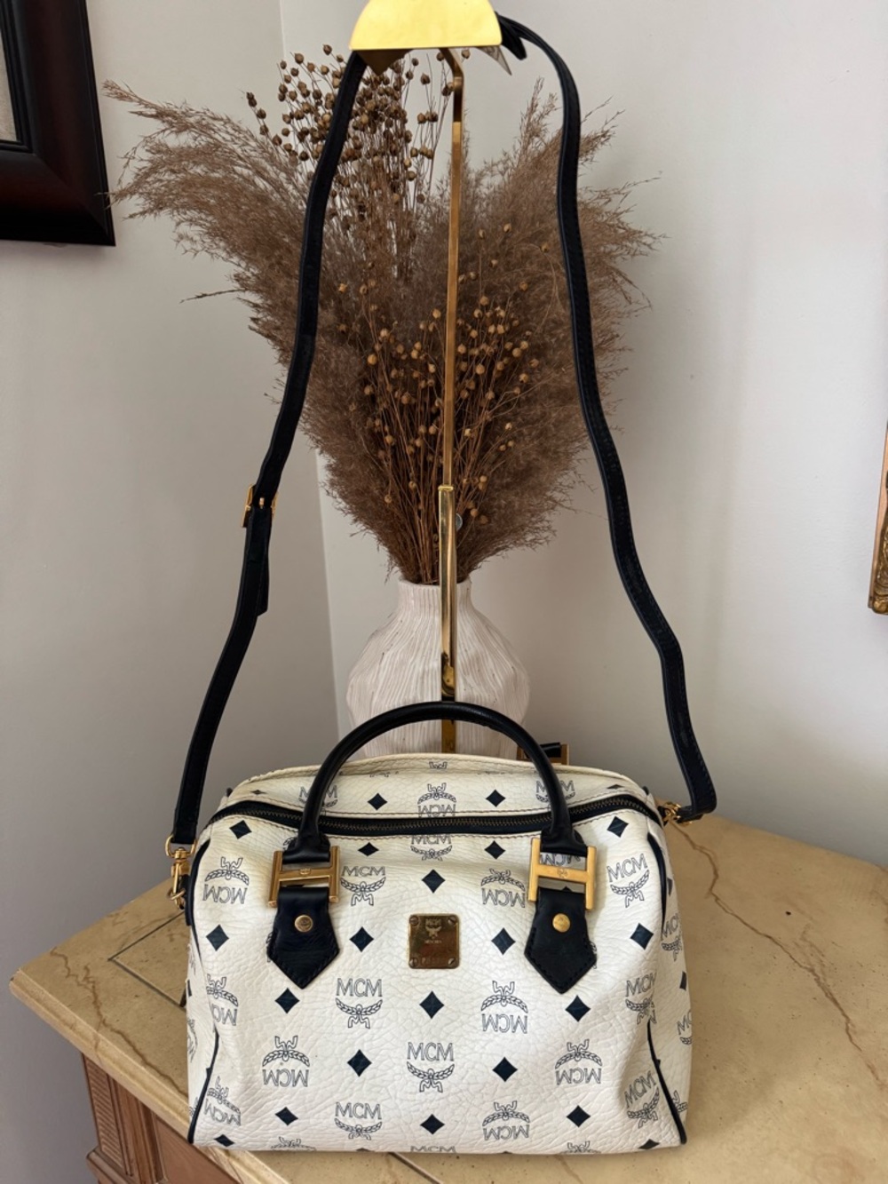 MCM VINTAGE VISETOS BOSTON CROSSBODY SATCHEL MONOGRAM P9381 W/CROSSBODY STRAP - Picture 5 of 17